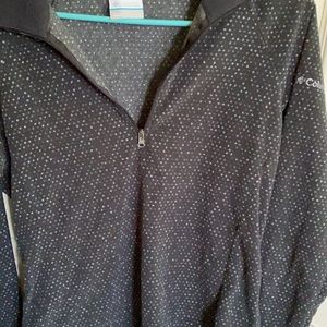 Columbia pullover